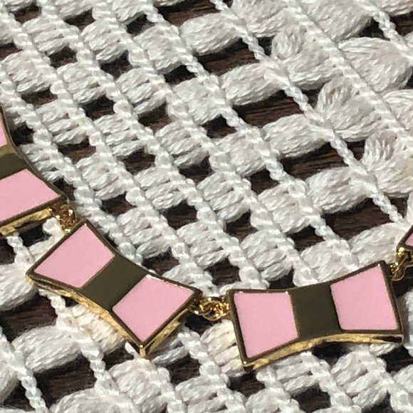 NEW Bow Shoppe Row Necklace - Picture 11 of 13